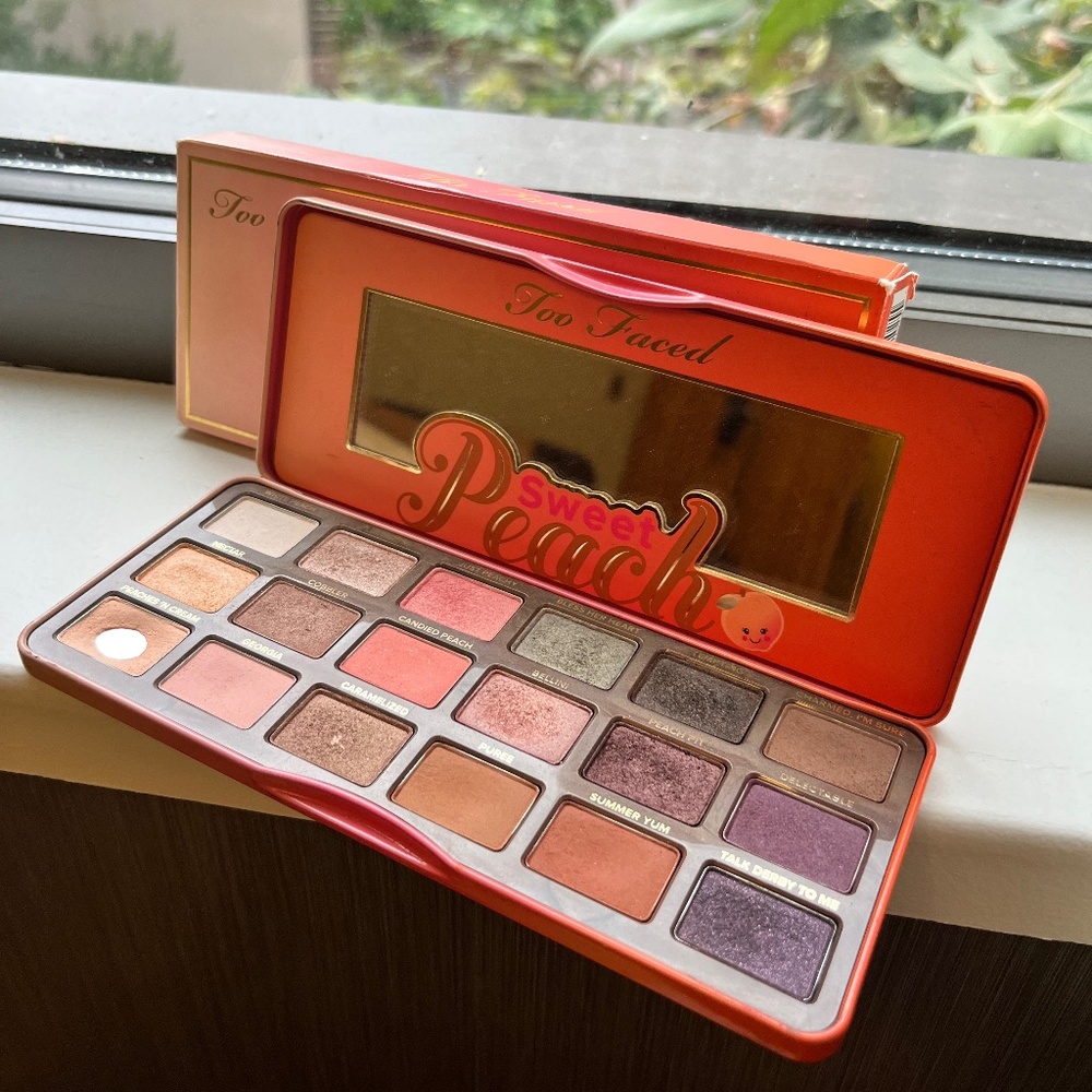 Too Faced Sweet Peach Palette